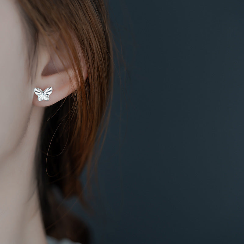 Käsintehty vintage Korvarengas