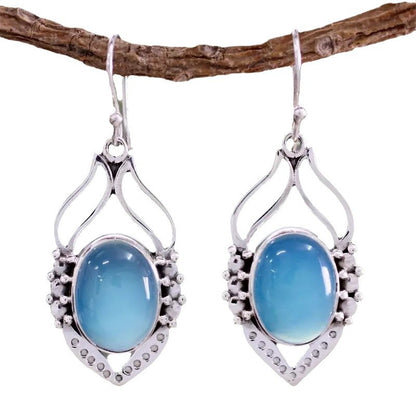 Klassinen Korvarengas ajattomalla viehätyksellä