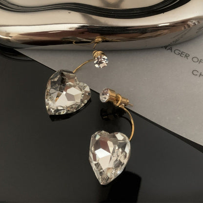 Hurmaava Korvarengas jokaiseen tilaisuuteen