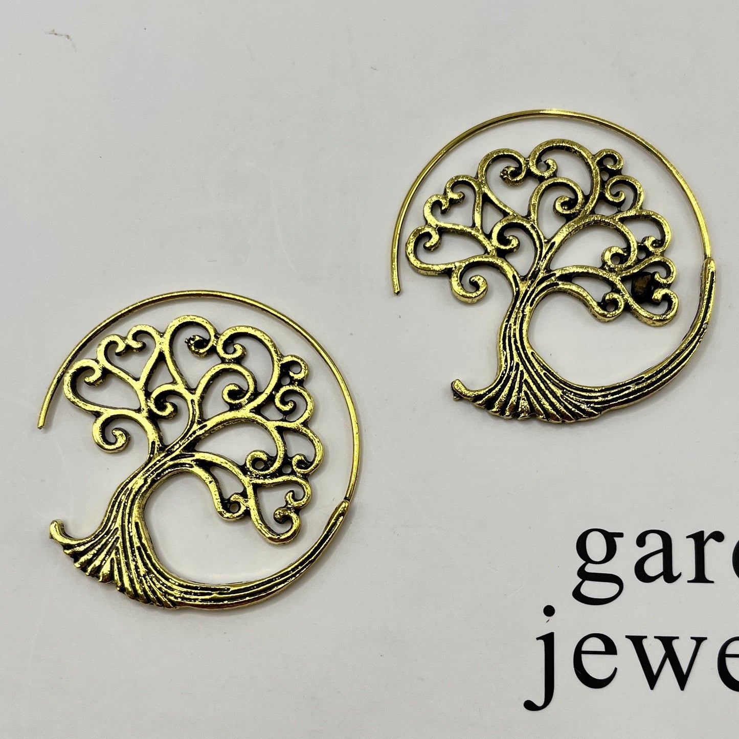 Romanttinen Korvarengas erityisiin hetkiin