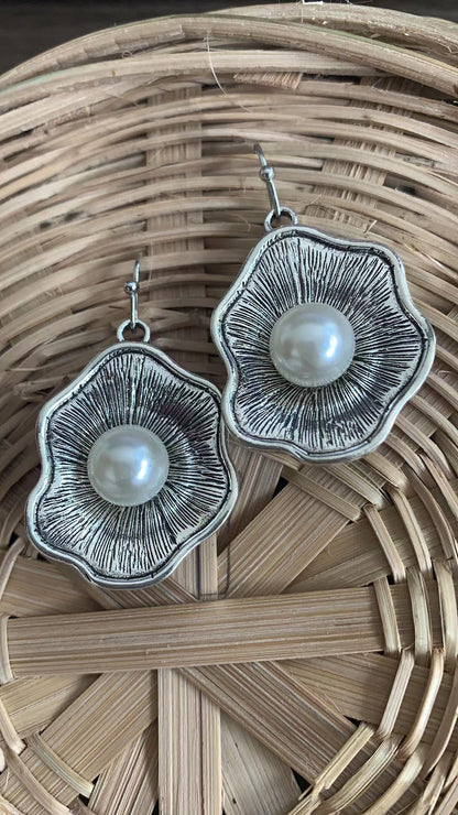 Romanttinen Helmi Korvarengas erityisiin hetkiin