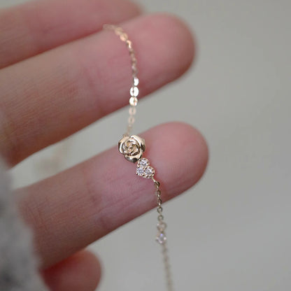 Kaunis Rannekoru ainutlaatuisella tyylillä