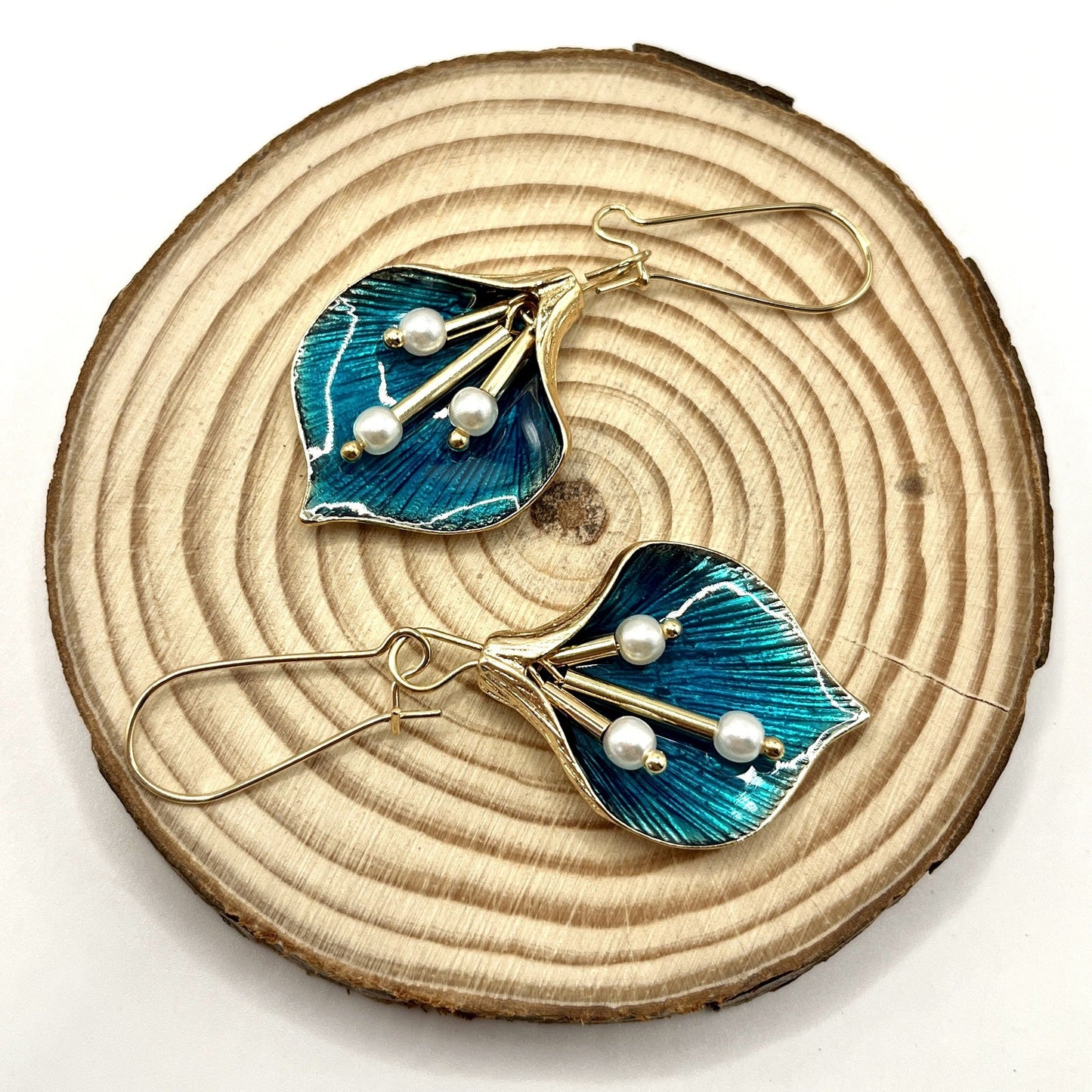 Hurmaava Sormus jokaiseen tilaisuuteen