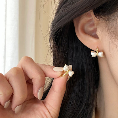 Käsintehty vintage Helmi Korvarengas