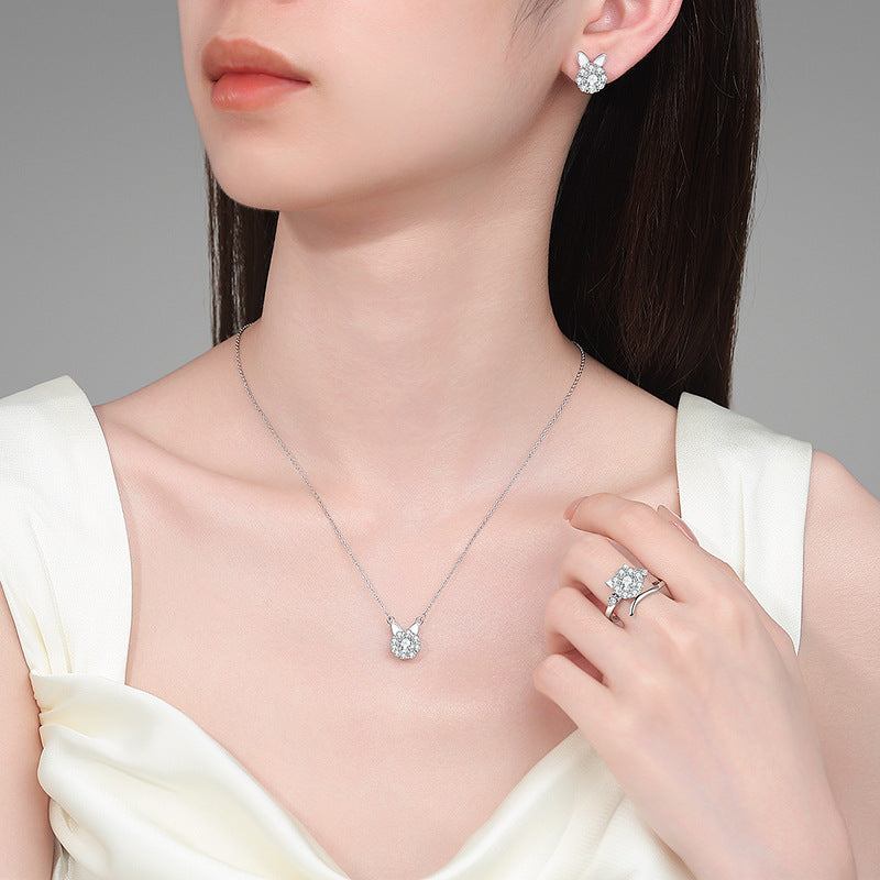 Kaunis Korusetti ainutlaatuisella tyylillä