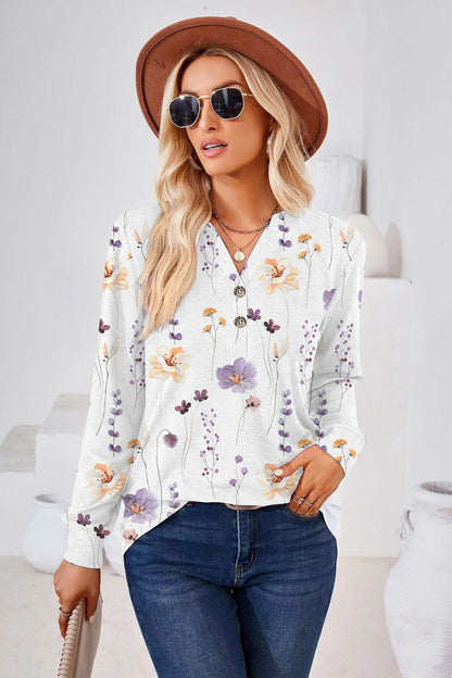 Well Tailored Blouse with a Graceful Silhouette
