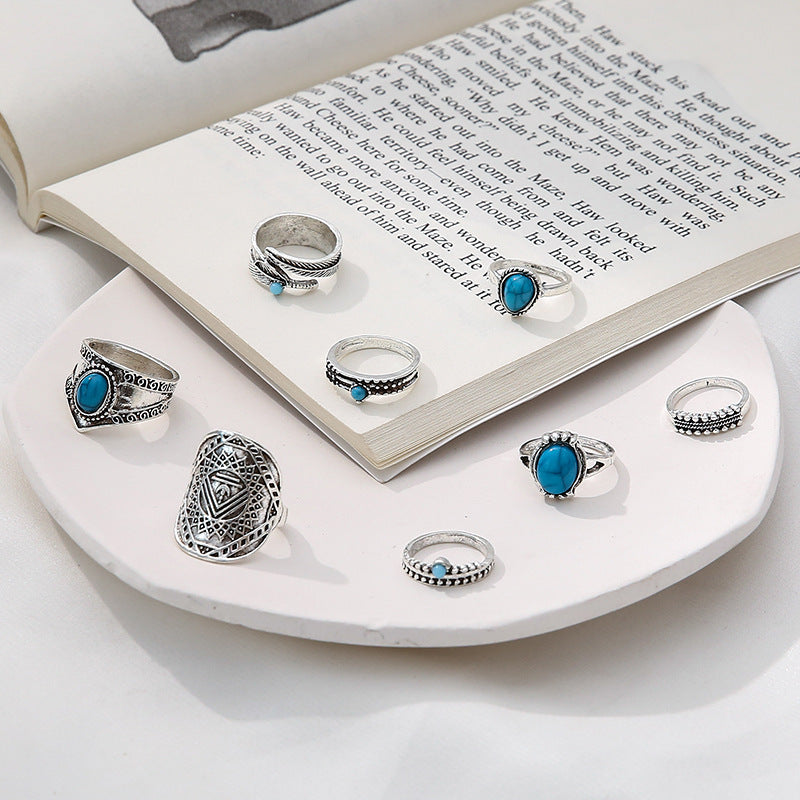 Klassinen Sormus ajattomalla viehätyksellä