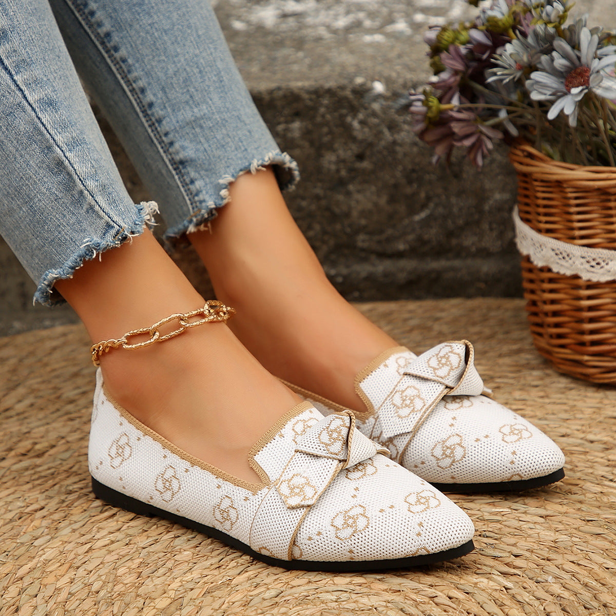 Sulavalinaiset Ortopediset Kengät Moderniin Tyyliin