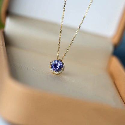 Käsintehty vintage Kaulakoru