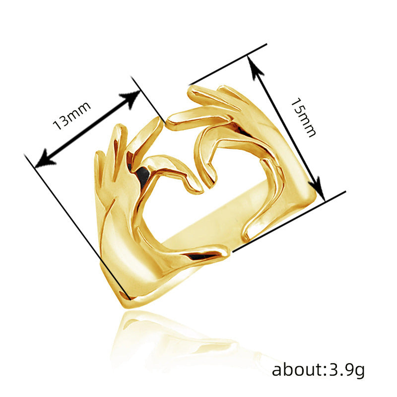 Kaunis Sormus ainutlaatuisella tyylillä