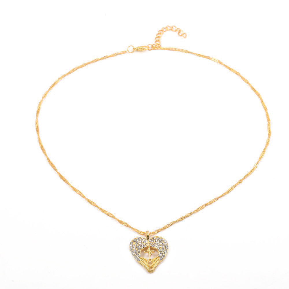 Elegantti Kulta Kaulakoru jokaiseen tilaisuuteen