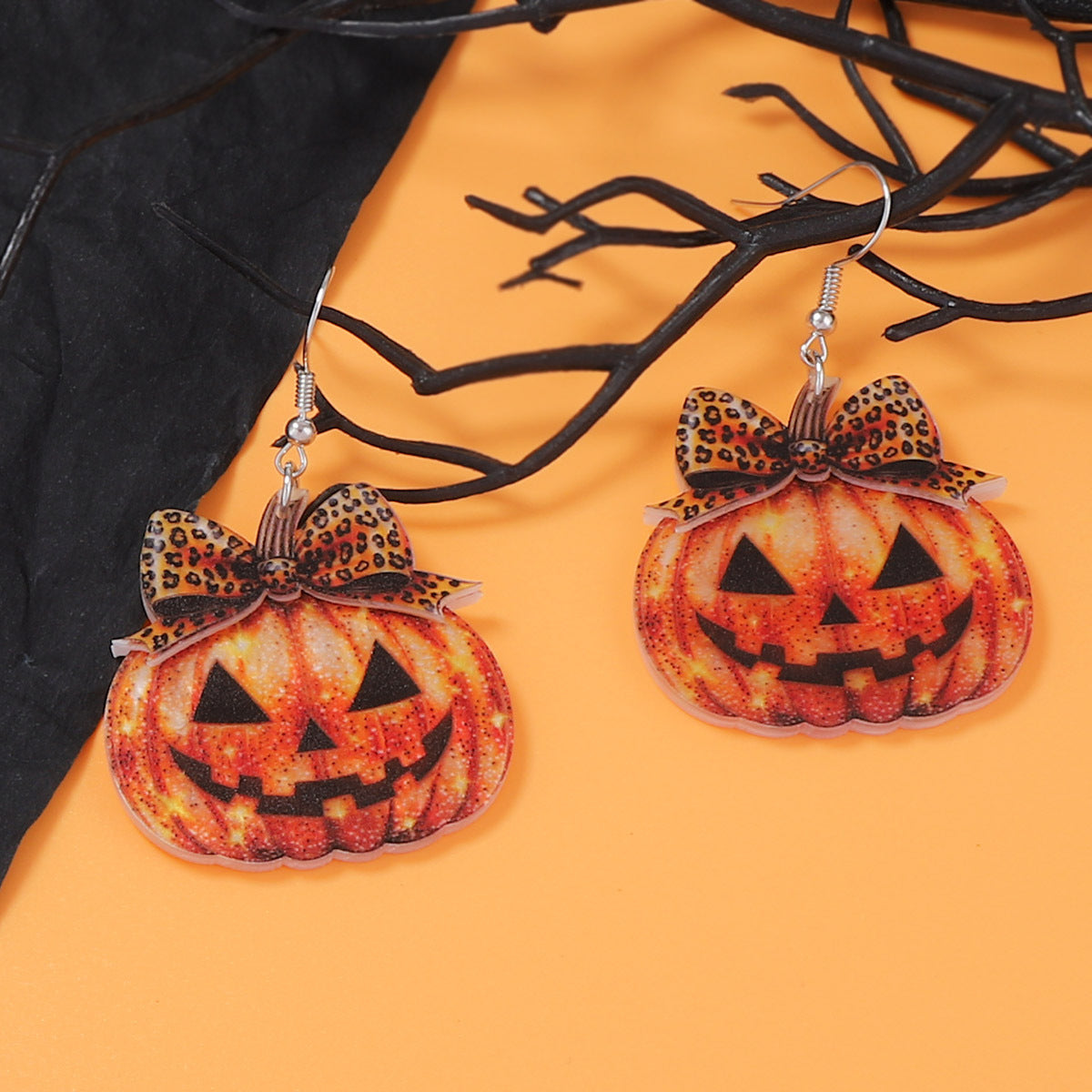 Käsintehty vintage Koru