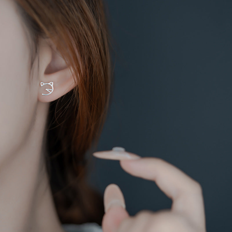 Käsintehty vintage Korvarengas