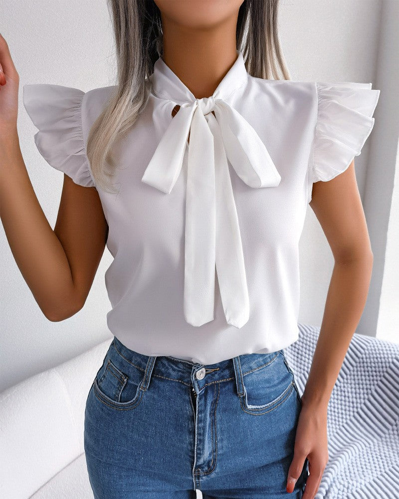 Beautifully Crafted Blouse in a Classic Style
