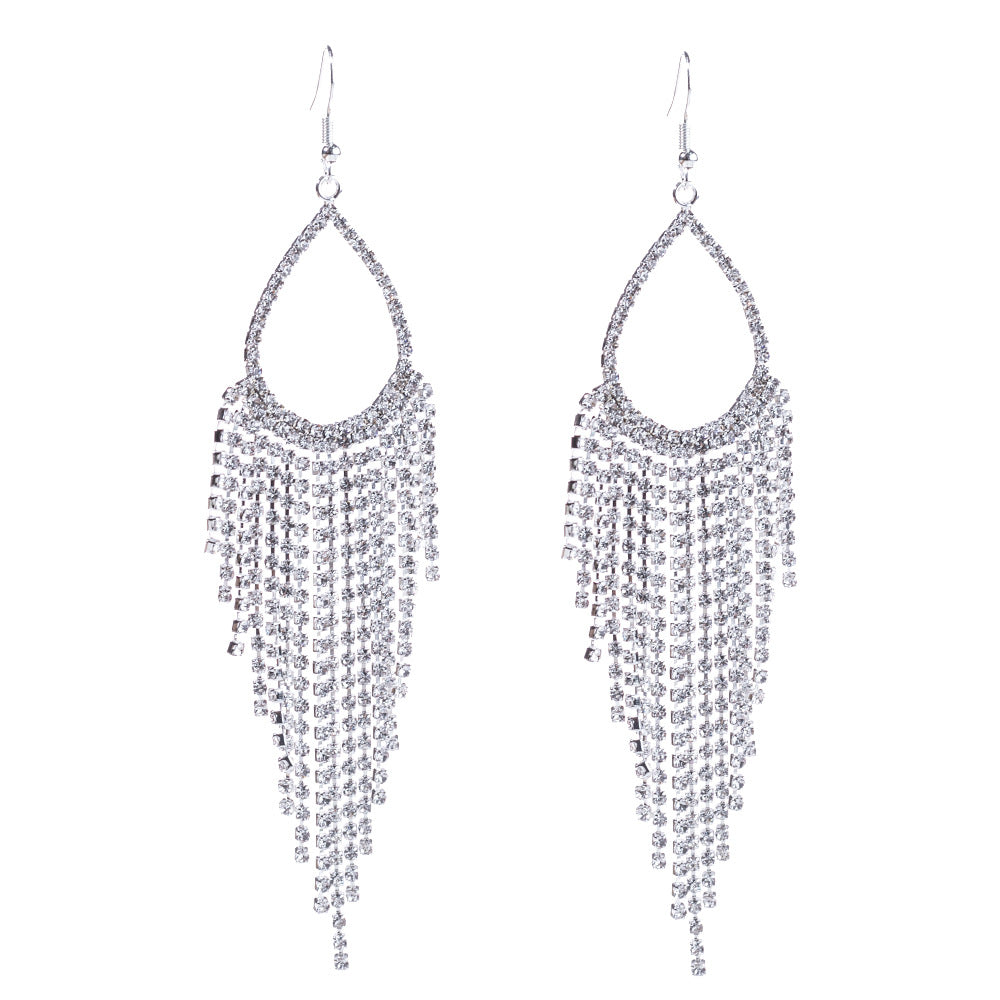 Hurmaava Sormus jokaiseen tilaisuuteen