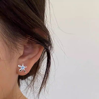 Käsintehty vintage Korvarengas