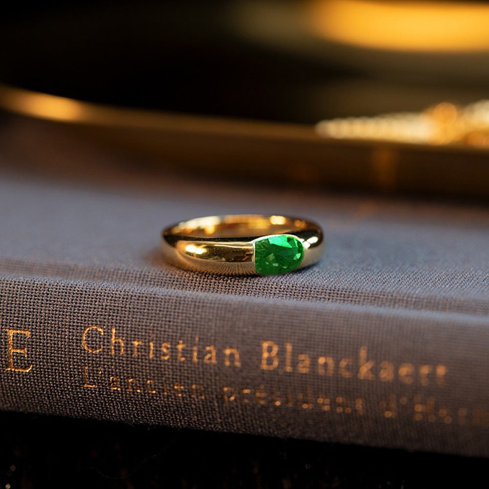 Upea Kulta Sormus päivittäiseen käyttöön