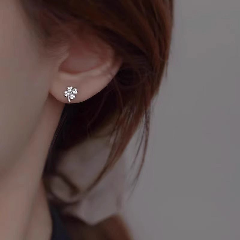 Elegantti Korvarengas jokaiseen tilaisuuteen