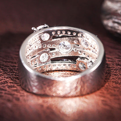 Kaunis Koru ainutlaatuisella tyylillä