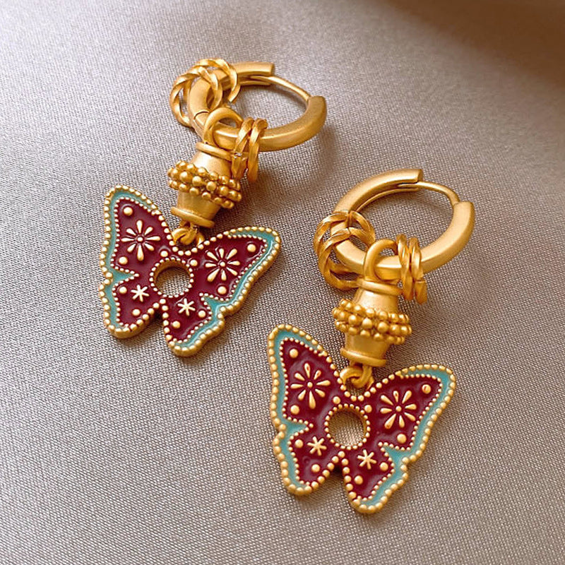 Herkkä käsityö Helmi Korvarengas