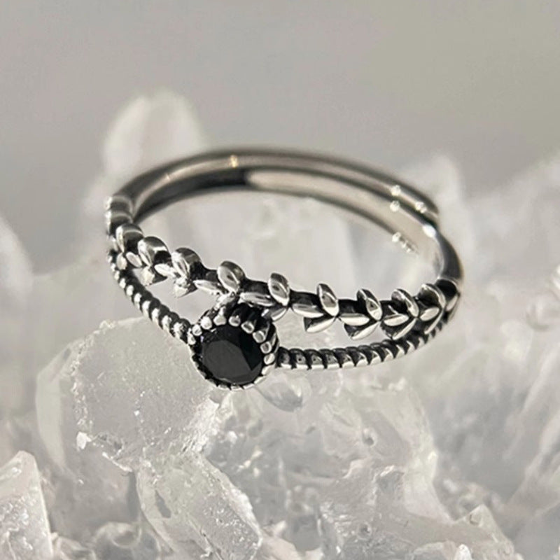 Romanttinen Sormus erityisiin hetkiin