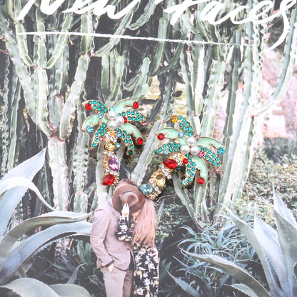 Hurmaava Helmi Korvarengas jokaiseen tilaisuuteen