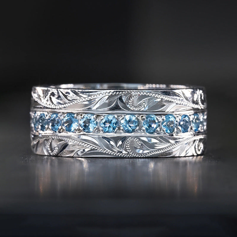 Hurmaava Sormus jokaiseen tilaisuuteen