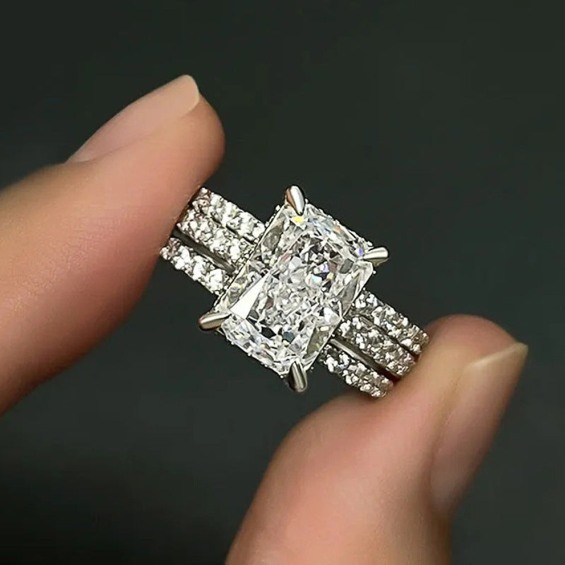 Herkkä käsityö Korusetti