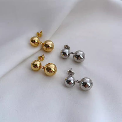 Klassinen Korvarengas ajattomalla viehätyksellä