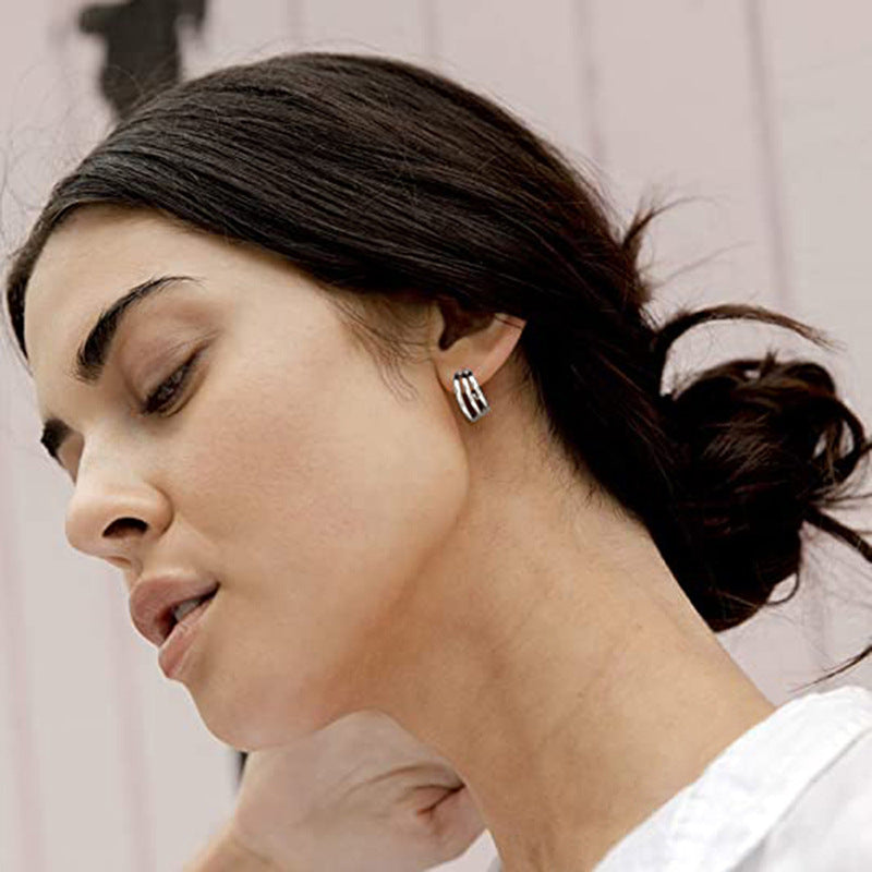 Klassinen Korvarengas ajattomalla viehätyksellä