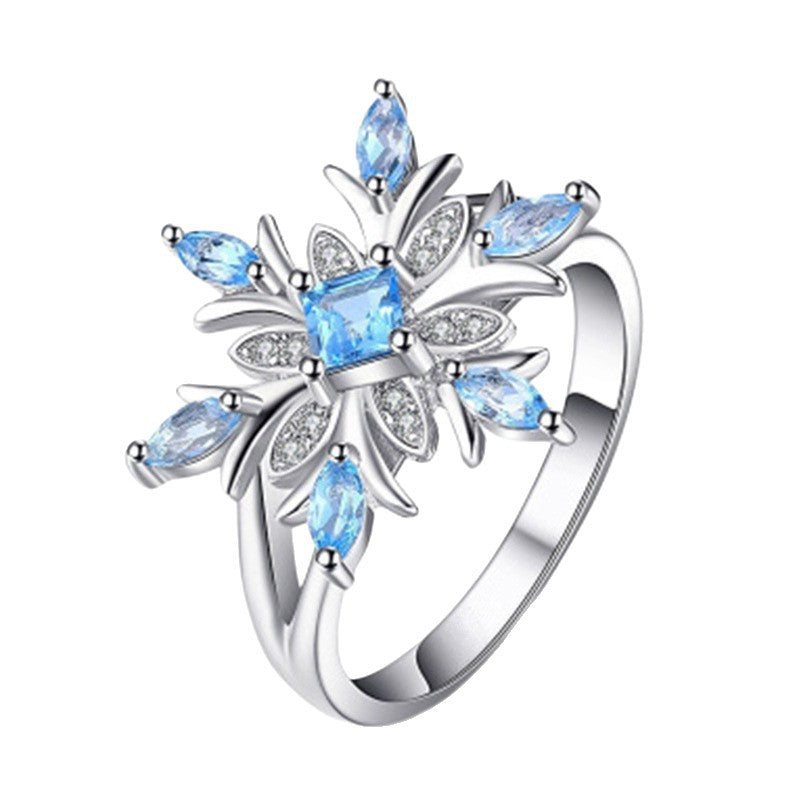 Kaunis Sormus ainutlaatuisella tyylillä