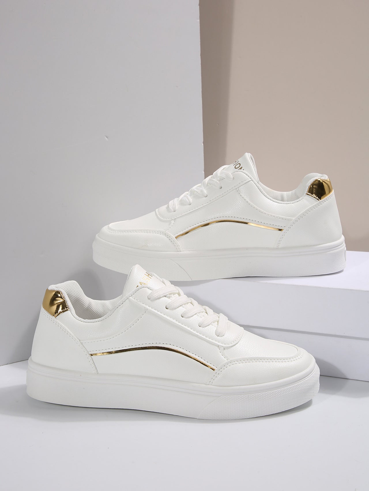 Tyylikkäät Ortopediset Kengät Ainutlaatuisella Muotoilulla