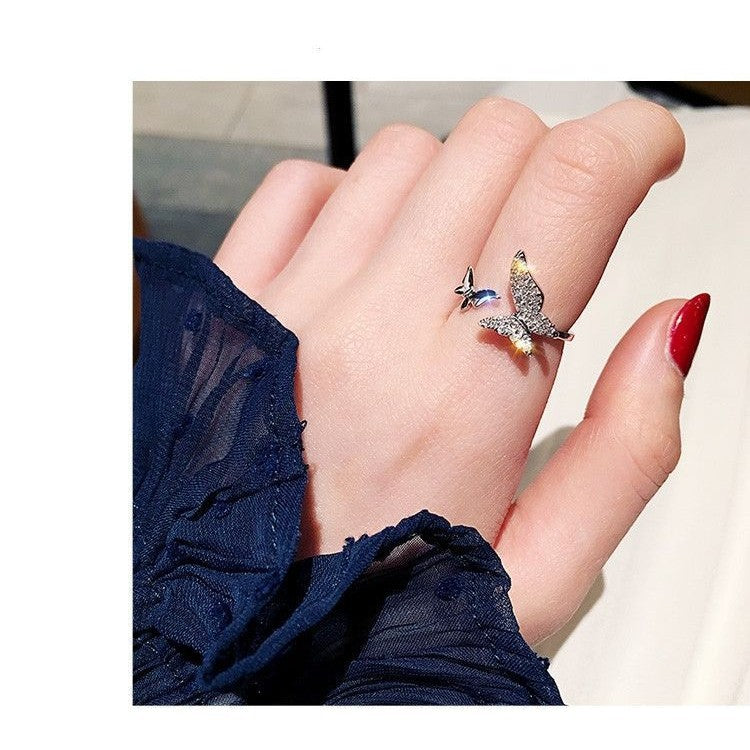 Romanttinen Sormus erityisiin hetkiin