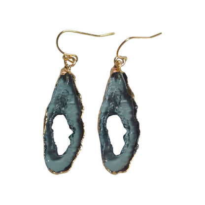 Kaunis Korvarengas ainutlaatuisella tyylillä