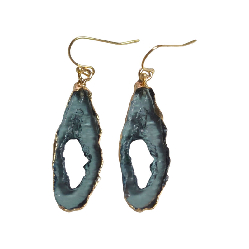 Kaunis Korvarengas ainutlaatuisella tyylillä