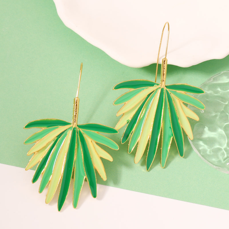 Hurmaava Korvarengas jokaiseen tilaisuuteen