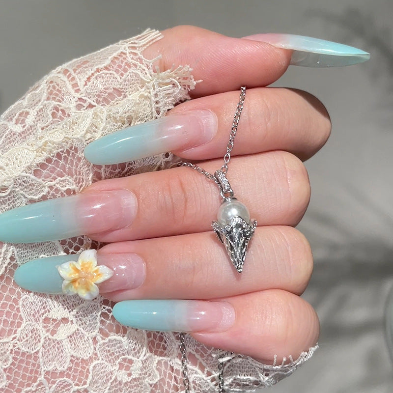 Upea Koru päivittäiseen käyttöön