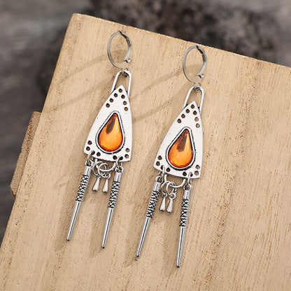 Klassinen Sormus ajattomalla viehätyksellä