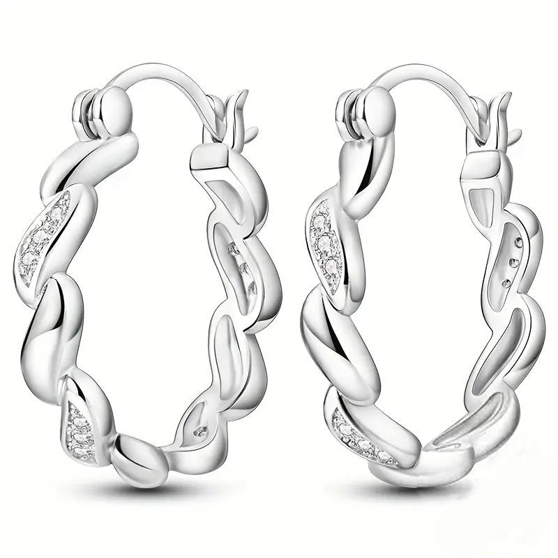 Hurmaava Korvarengas jokaiseen tilaisuuteen