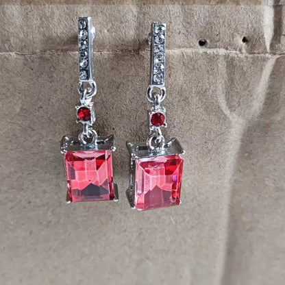 Hurmaava Korvarengas jokaiseen tilaisuuteen