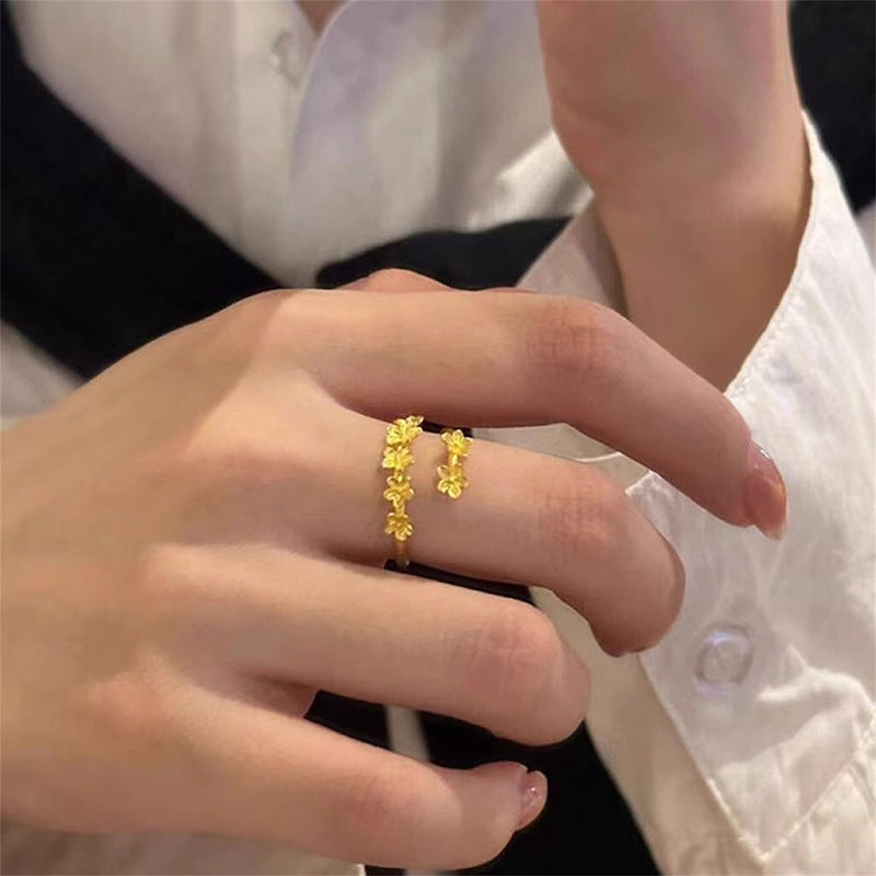 Elegantti Kulta Sormus jokaiseen tilaisuuteen