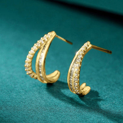 Kaunis Korvarengas ainutlaatuisella tyylillä