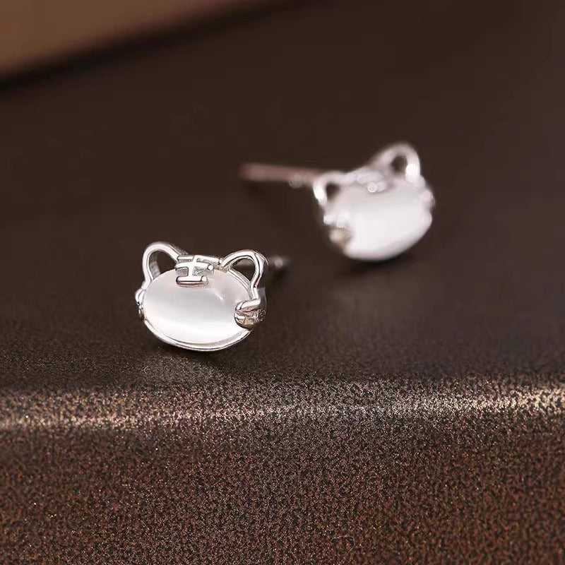 Hurmaava Korvarengas jokaiseen tilaisuuteen