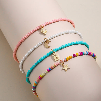 Kaunis Riipus ainutlaatuisella tyylillä