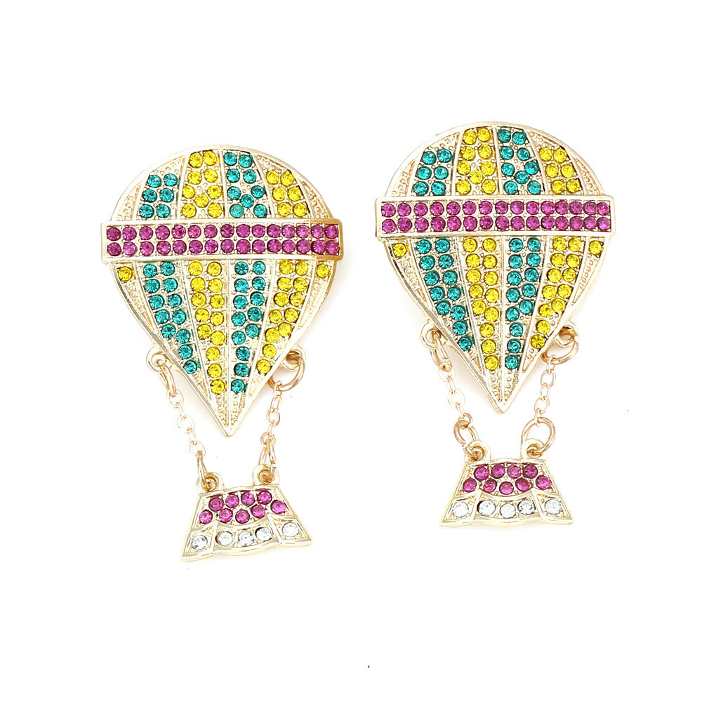 Elegantti Korvarengas jokaiseen tilaisuuteen