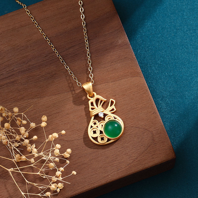 Romanttinen Kulta Kaulakoru erityisiin hetkiin