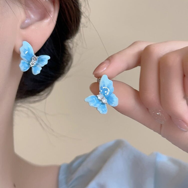 Hurmaava Korvarengas jokaiseen tilaisuuteen