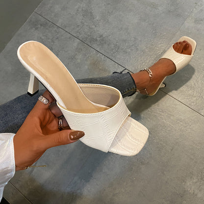 Klassiset Ortopediset Sandaalit Ajattomalla Tyylillä