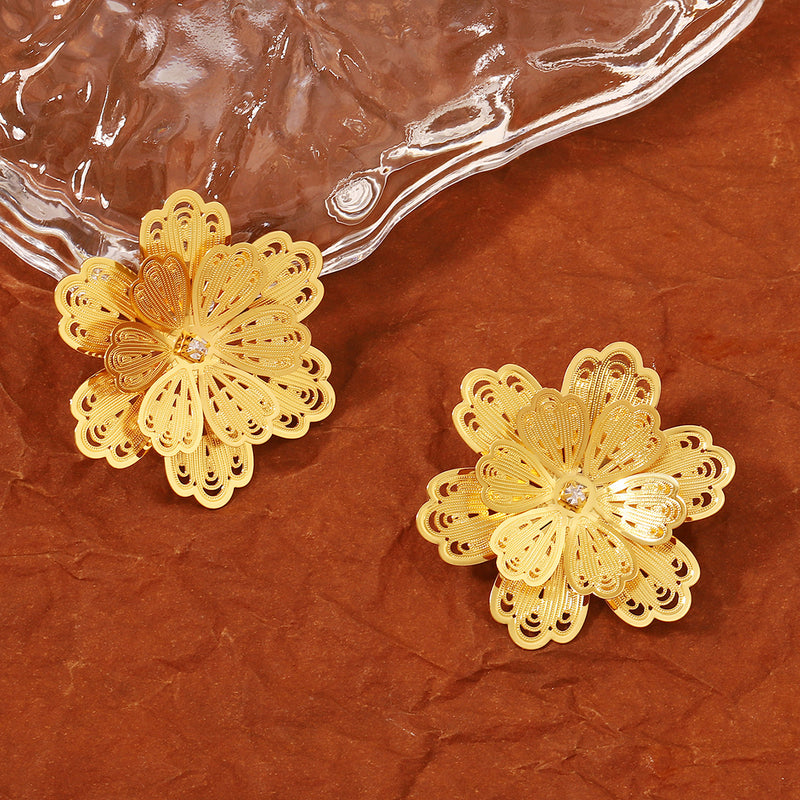 Romanttinen Korvarengas erityisiin hetkiin