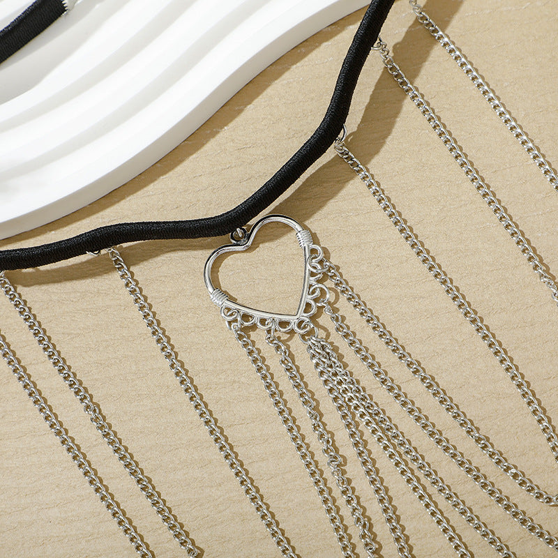 Kaunis Riipus ainutlaatuisella tyylillä